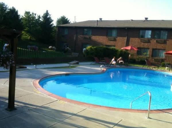 Best Western Shelbyville Lodge Exterior foto